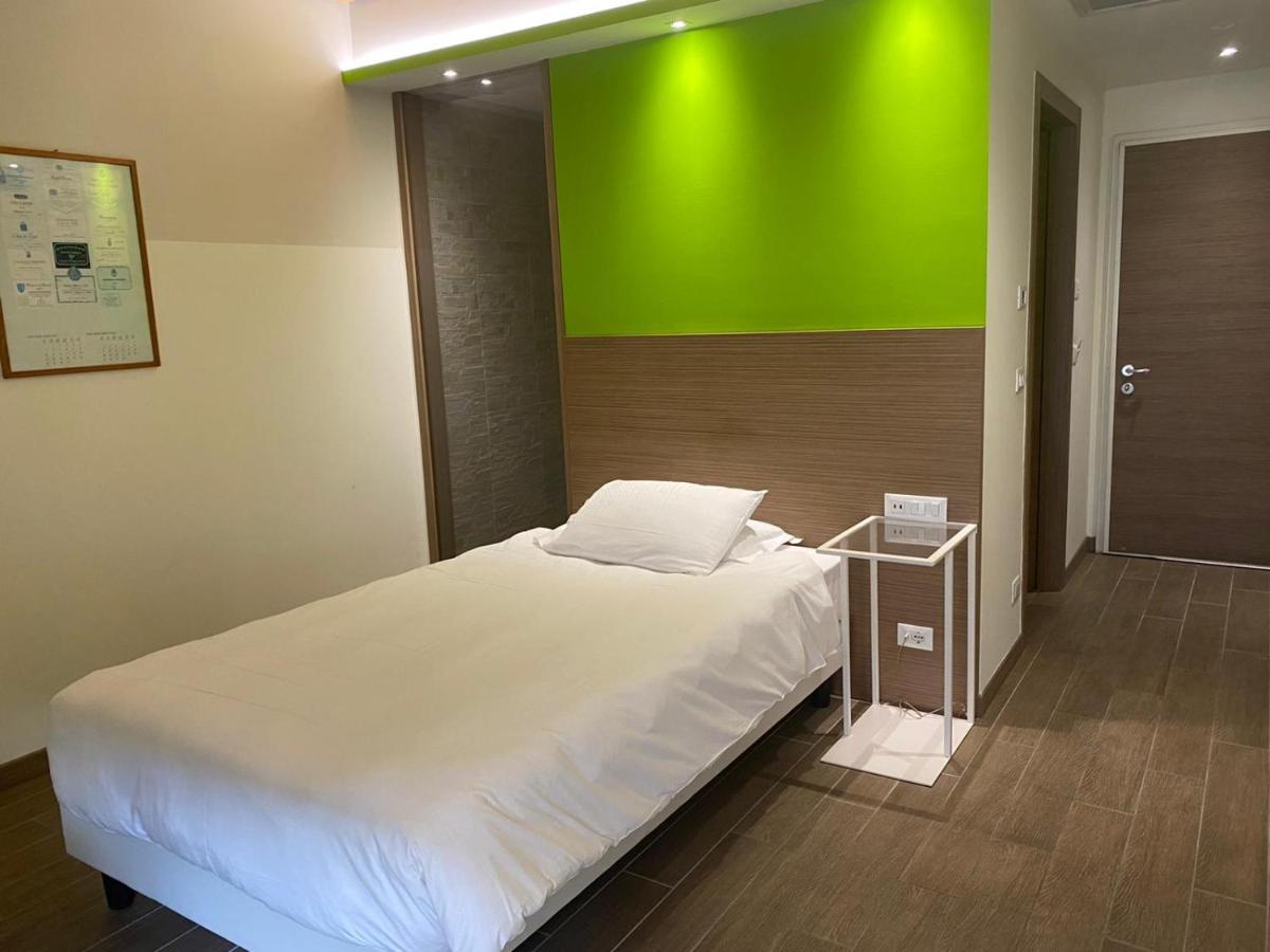 Hotel Marelet Treviglio Ngoại thất bức ảnh